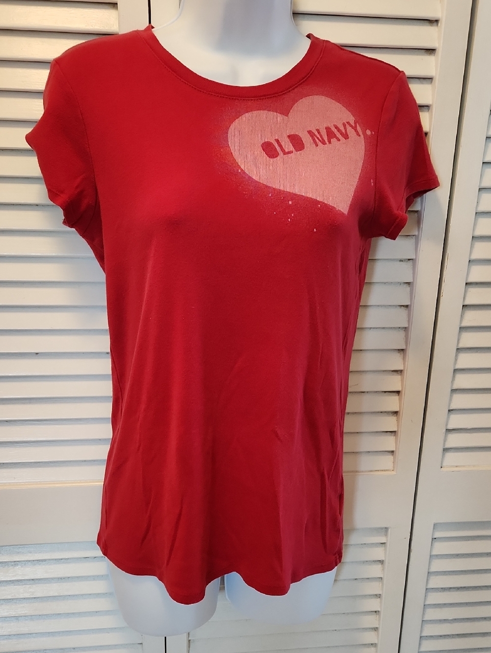 Old Navy Red Short Sleeve Heart Logo Tee